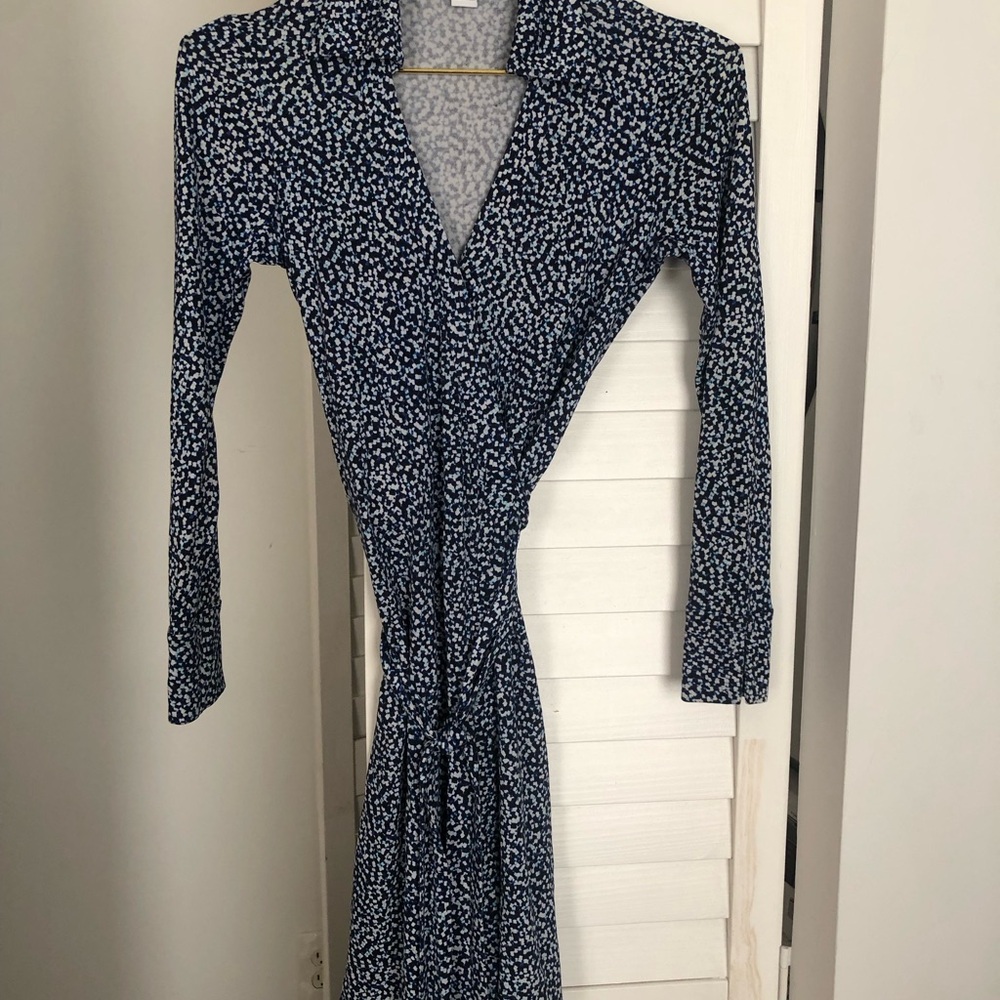 Diane Von Furstenberg Navy and White Wrap Dress